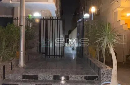 Warehouse - Studio - 2 Bathrooms for rent in El Yasmeen 8 - El Yasmeen - New Cairo City - Cairo