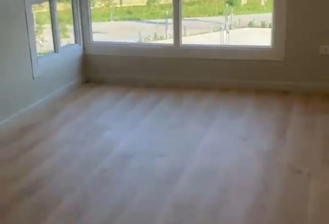 102069714 - Property Main Image