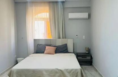 Apartment - 3 - 2 for sale in Mohamed Naguib Axis - Abou El Houl - New Cairo City - Cairo