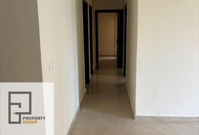 99117827 - Property Image 3