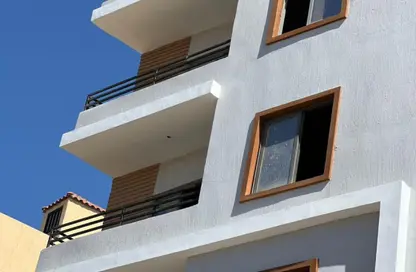 Apartment - 3 Bedrooms - 2 Bathrooms for sale in El Narges Buildings - Al Narges - New Cairo City - Cairo