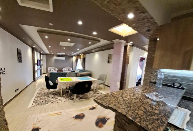 8525057 - Property Image 2