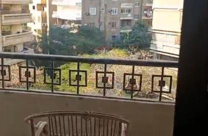 شقة - 3 غرف نوم - 2 حمامات للبيع في شارع طيبه - المهندسين - الجيزة