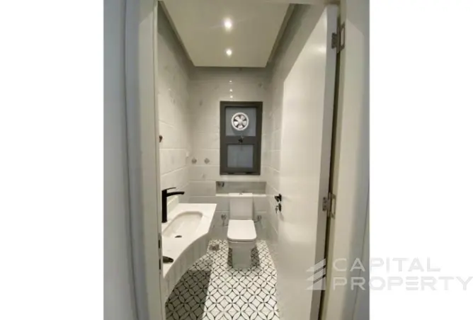 111881599 - Property Image 2