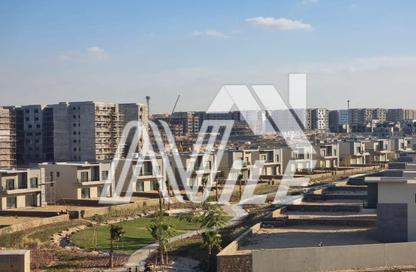 Apartment - 3 Bedrooms - 3 Bathrooms for sale in Swan Lake Residence - 5th Settlement Compounds - The 5th Settlement - New Cairo City - Cairo