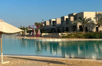 Chalet - 2 Bedrooms - 2 Bathrooms for sale in Azha - Al Ain Al Sokhna - Suez