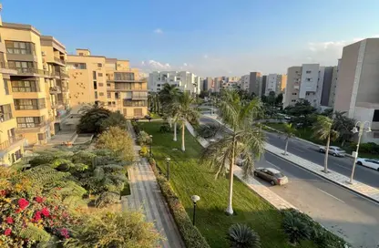 Apartment - 4 Bedrooms - 4 Bathrooms for sale in Madinaty - Cairo