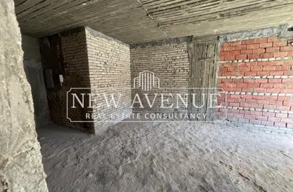 Apartment - 2 Bedrooms - 2 Bathrooms for sale in Taj City - 5th Settlement Compounds - The 5th Settlement - New Cairo City - Cairo