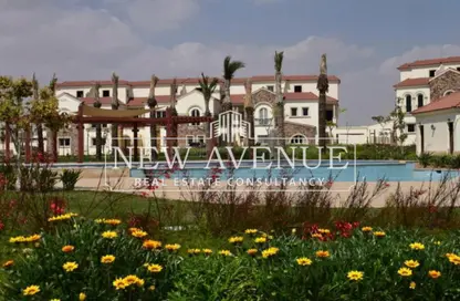 منزل مزدوج - 5 غرف نوم - 4 حمامات للبيع في ديفينا جاردنز - الحي الثالث غرب - مدينة الشروق - القاهرة