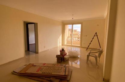 Apartment - 3 Bedrooms - 2 Bathrooms for rent in 10th District - Sheikh Zayed City - Giza