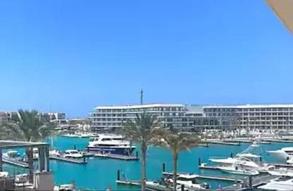 شاليه - 3 غرف نوم - 3 حمامات للايجار في مراسي - سيدي عبد الرحمن - الساحل الشمالي