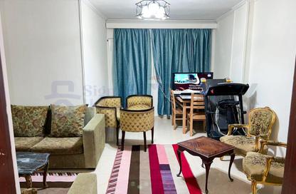 Apartment - 3 Bedrooms - 1 Bathroom for sale in Smouha - Hay Sharq - Alexandria