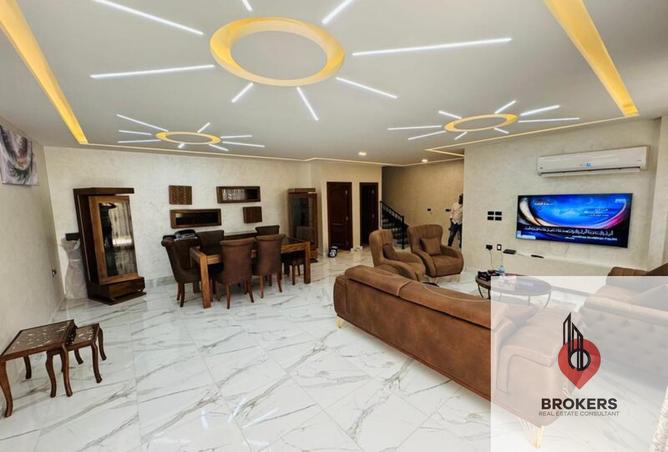 54501807 - صورة العقار 2