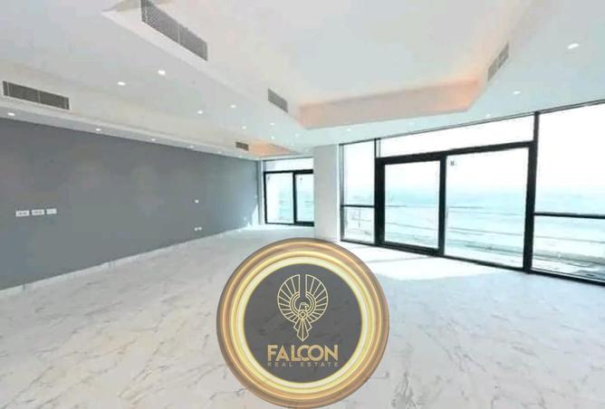 8474889 - Property Image 3