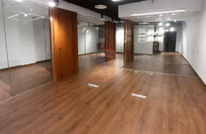 Office Space - 4 Bedrooms - 1 Bathroom for rent in The portal - Beverly Hills - Sheikh Zayed Compounds - Sheikh Zayed City - Giza Office Space - 4 Bedrooms - 1 Bathroom for rent in The portal - Beverly Hills - Sheikh Zayed Compounds - Sheikh Zayed City - Giza