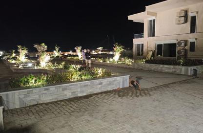 Townhouse - 3 Bedrooms - 3 Bathrooms for sale in Direction White - Ras Al Hekma - North Coast