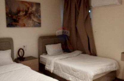 Apartment - 3 Bedrooms - 2 Bathrooms for sale in Mohamed Mazhar St. - Zamalek - Cairo