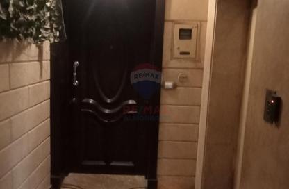 Apartment - 3 Bedrooms - 2 Bathrooms for sale in Mohamed Mazhar St. - Zamalek - Cairo