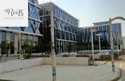 مساحات مكتبية - 2 غرف نوم - 1 حمام للبيع في كايرو بزنس بلازا - الحى المالى - العاصمة الإدارية الجديدة - القاهرة