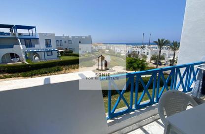 Chalet - 3 - 2 for sale in Mountain View - Ras Al Hekma - North Coast