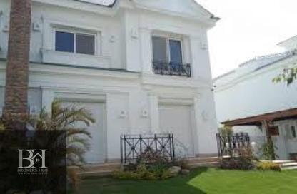 Villa - 3 Bedrooms - 5 Bathrooms for sale in Mountain View 1.1 - 5th Settlement Compounds - The 5th Settlement - New Cairo City - Cairo