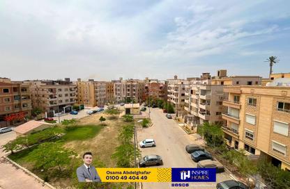 شقة - 4 غرف نوم - 3 حمامات للايجار في الحي السادس عشر - الشيخ زايد - الجيزة شقة - 4 غرف نوم - 3 حمامات للايجار في الحي السادس عشر - الشيخ زايد - الجيزة