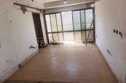 Retail - Studio - 1 Bathroom for sale in Abbas Al Akkad St. - 1st Zone - Nasr City - Cairo