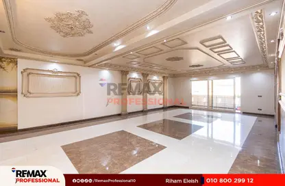 شقة - 4 غرف نوم - 3 حمامات للبيع في شارع حسن علام - سموحة - حي شرق - الاسكندرية