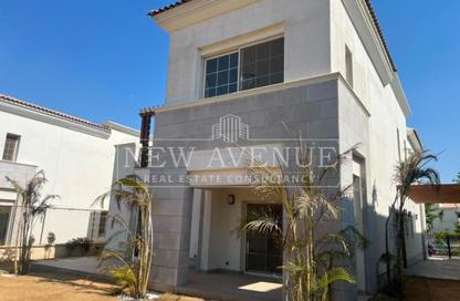 Villa - 4 - 4 for sale in Street Of Dreams - Uptown Cairo - Mokattam - Cairo