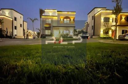 Townhouse - 5 Bedrooms - 4 Bathrooms for sale in Azzar 2 - 5th Settlement Compounds - The 5th Settlement - New Cairo City - Cairo Townhouse - 5 Bedrooms - 4 Bathrooms for sale in Azzar 2 - 5th Settlement Compounds - The 5th Settlement - New Cairo City - Cairo