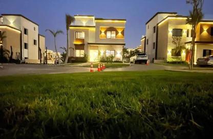 Townhouse - 5 Bedrooms - 4 Bathrooms for sale in Azzar 2 - 5th Settlement Compounds - The 5th Settlement - New Cairo City - Cairo Townhouse - 5 Bedrooms - 4 Bathrooms for sale in Azzar 2 - 5th Settlement Compounds - The 5th Settlement - New Cairo City - Cairo