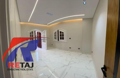 Apartment - 3 Bedrooms - 3 Bathrooms for rent in Fatma Al Sharbatly Mosque - District 3 - The 5th Settlement - New Cairo City - Cairo
