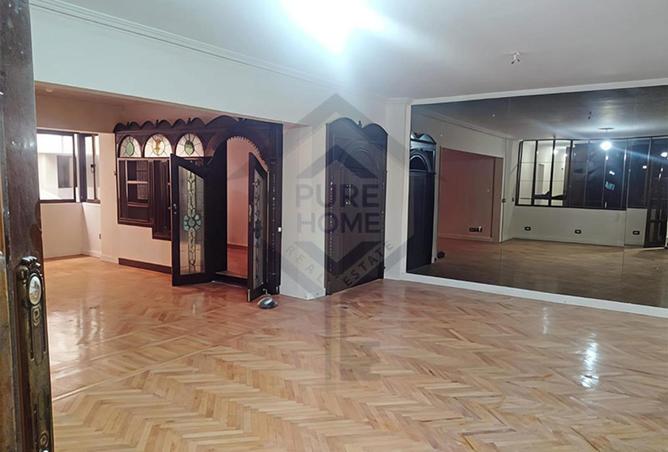 89833822 - Property Main Image