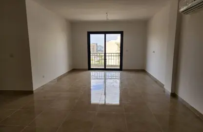 Apartment - 3 Bedrooms - 3 Bathrooms for sale in Moon Residences - Fifth Square - The 5th Settlement - New Cairo City - Cairo