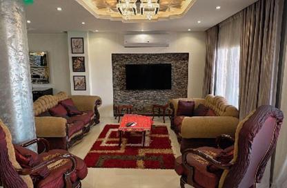 Apartment - 3 Bedrooms - 2 Bathrooms for rent in Ismailia Desert Road - El Nozha El Gadida - El Nozha - Cairo