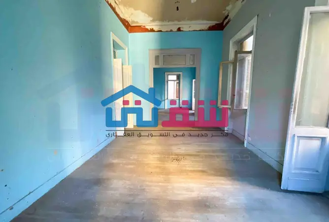 121658955 - Property Image 3