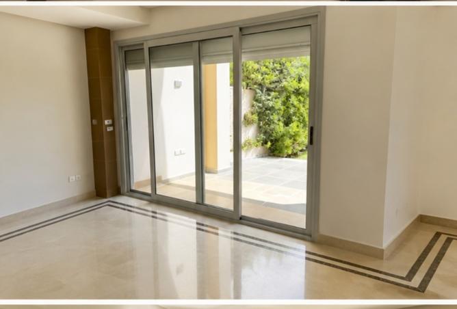 100929344 - Property Image 2