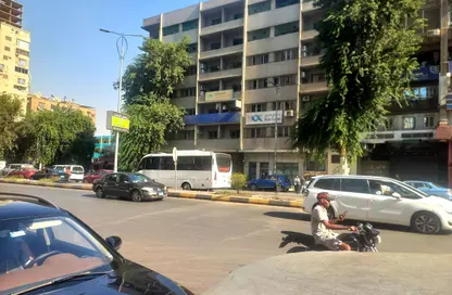 محل تجاري - استوديو - 2 حمامات للبيع في شارع التحرير - الدقي - الجيزة