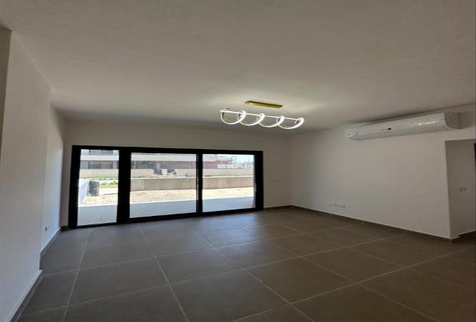 84246454 - Property Image 2