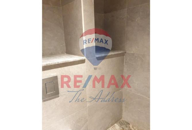 83675868 - Property Image 3