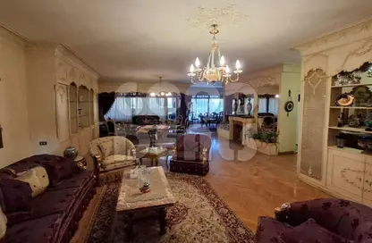 Apartment - 3 Bedrooms - 3 Bathrooms for sale in Nehro St. - Roxy - Heliopolis - Masr El Gedida - Cairo