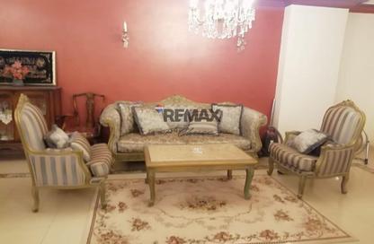Apartment - 3 Bedrooms - 2 Bathrooms for sale in Nasr City - Cairo