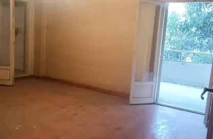 شقة - 3 غرف نوم - 1 حمام للايجار في شارع الحريه - الماظة - مصر الجديدة - القاهرة