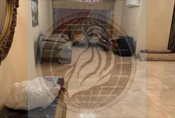 74043110 - Property Image 2