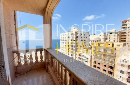 Apartment - 3 Bedrooms - 2 Bathrooms for rent in Saba Basha - Hay Sharq - Alexandria