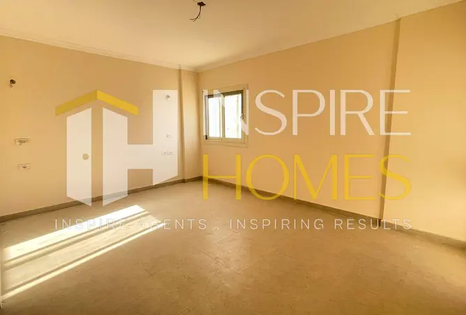 121657472 - Property Image 3