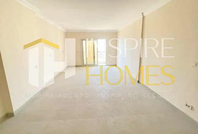 121657472 - Property Image 2