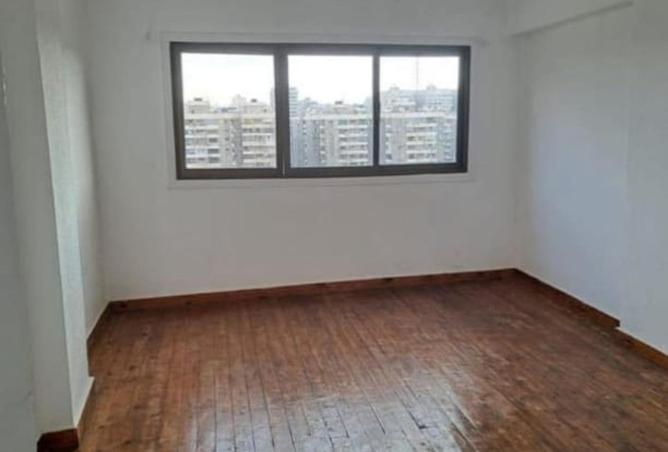 56988659 - Property Image 3