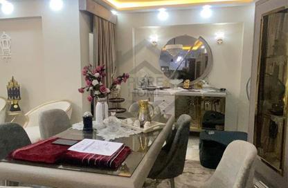 Apartment - 2 Bedrooms - 1 Bathroom for sale in Othman Ibn Affan St. - Moharam Bek - Hay Wasat - Alexandria