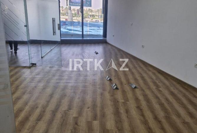 70103569 - Property Image 3